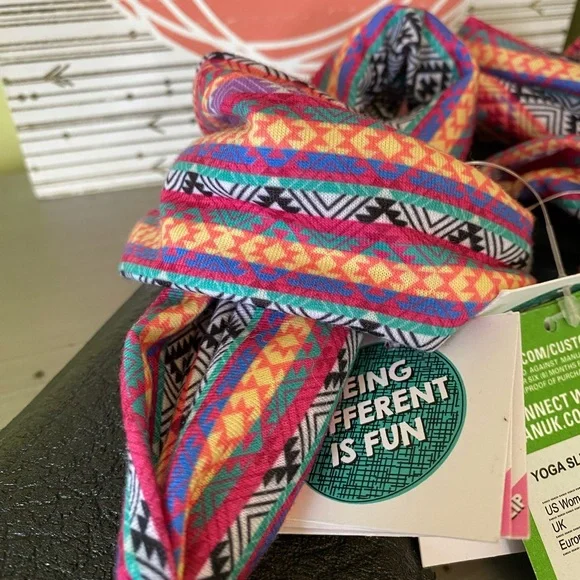 Sanuk Tribal Wrap Sandals - Picture 7 of 10